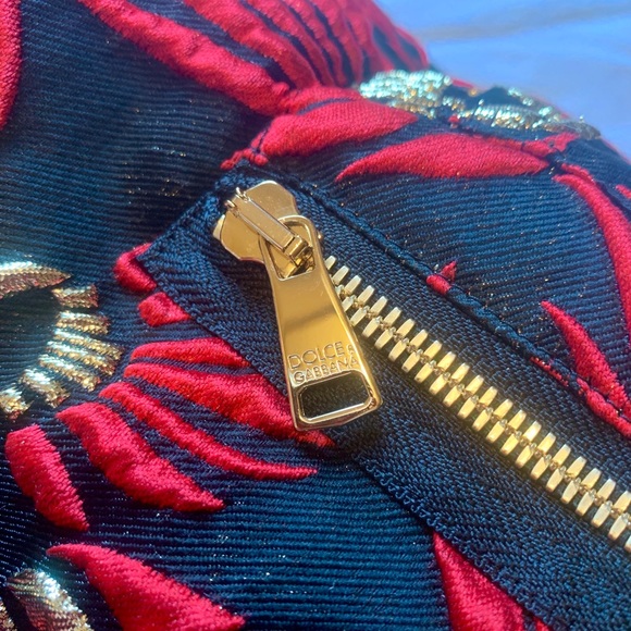 FIRM PRICE⚜️DOLCE & GABBANA Puffer Coat HPx2 - Picture 8 of 8